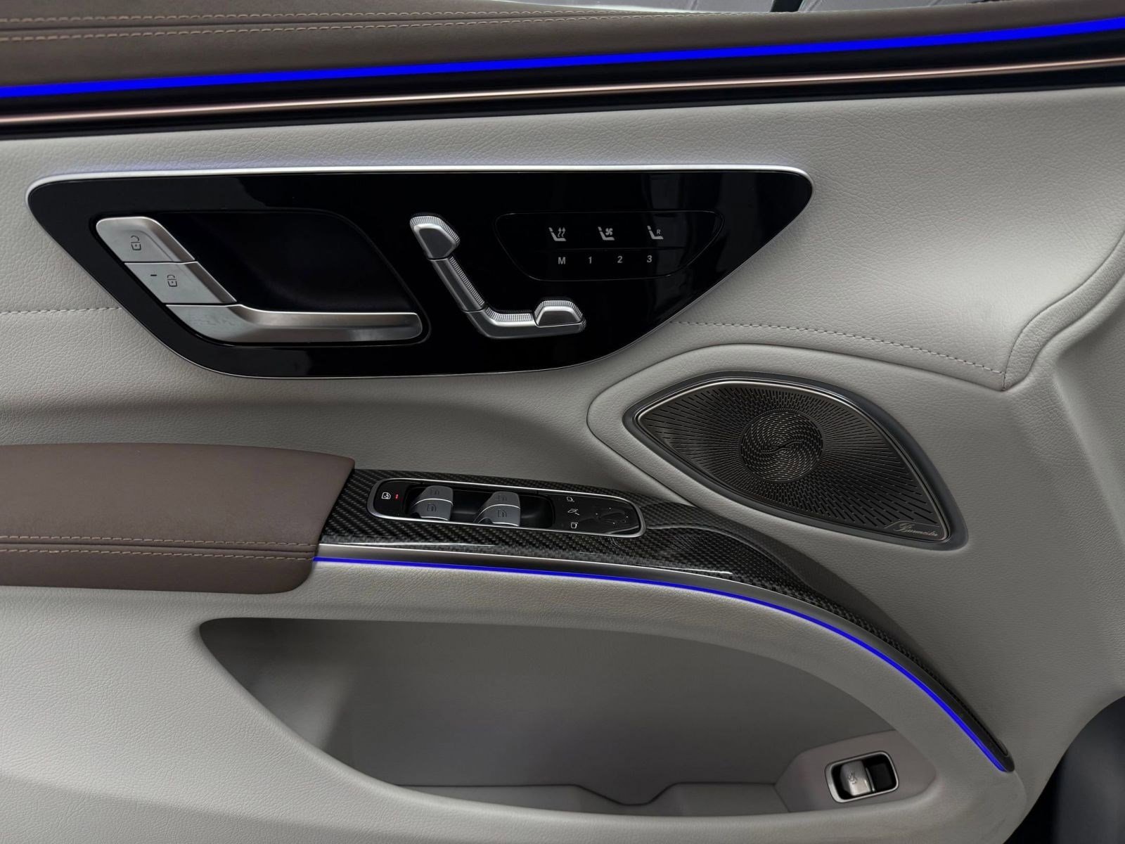 Certified 2023 Mercedes-Benz EQS AMG 4MATIC image 11