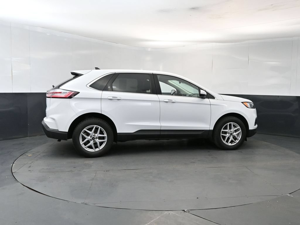 Used 2023 Ford Edge SEL w/ Convenience Package AWD/4WD image 6