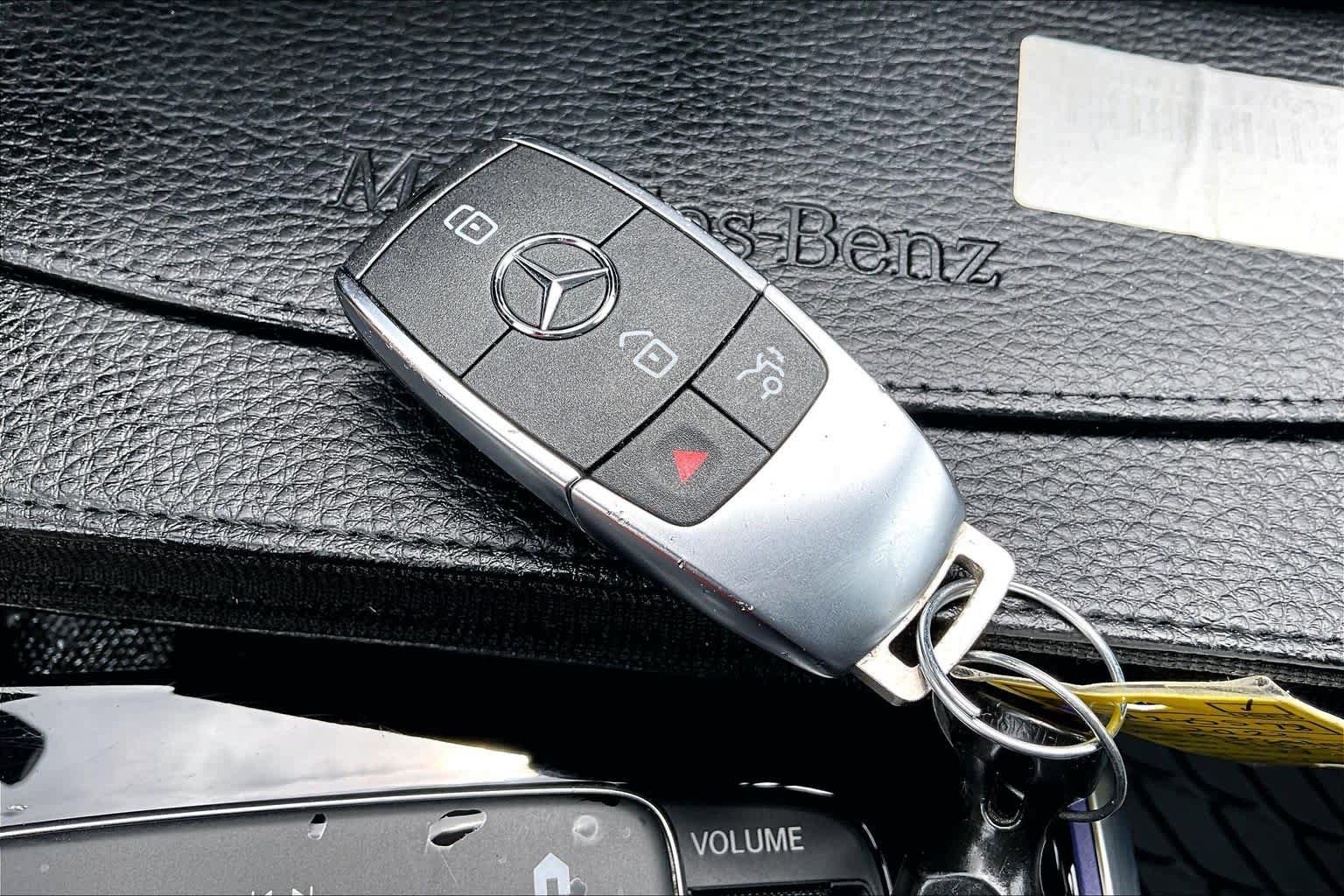 Used 2022 Mercedes-Benz GLB 250 image 15