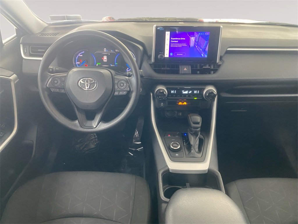 Used 2025 Toyota RAV4 XLE image 10