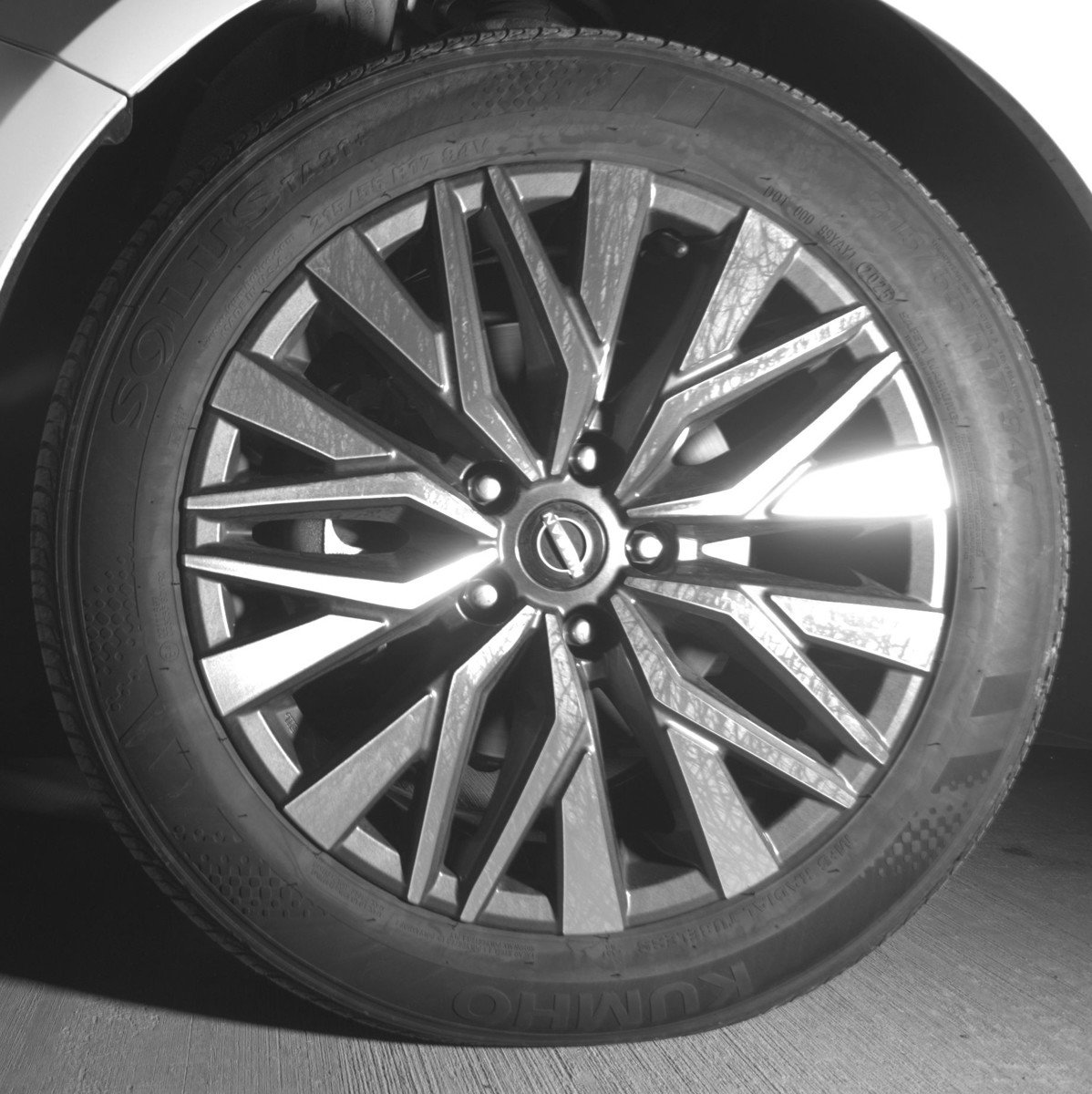 Used 2025 Nissan Altima 2.5 SV image 12