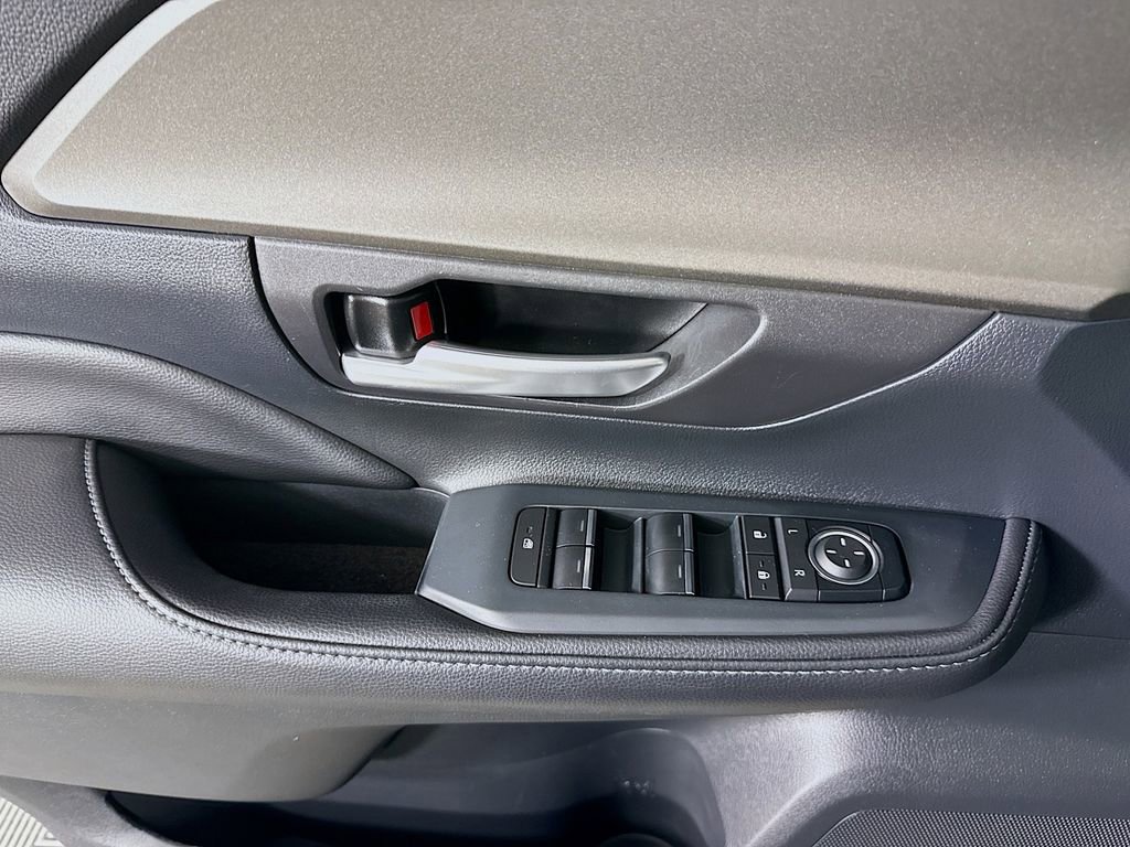 Certified 2024 Toyota Grand Highlander AWD image 23