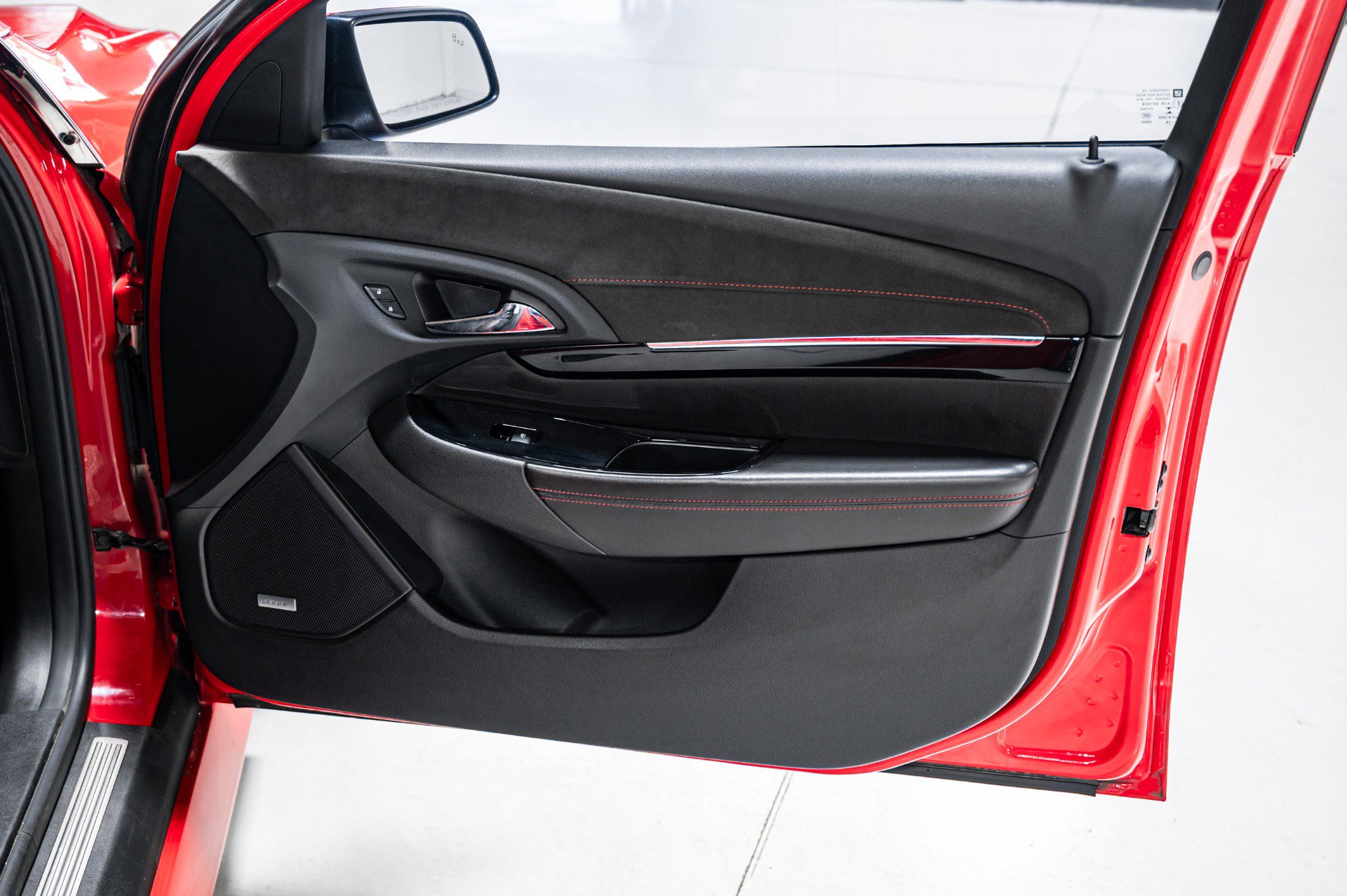 Used 2015 Chevrolet SS image 35