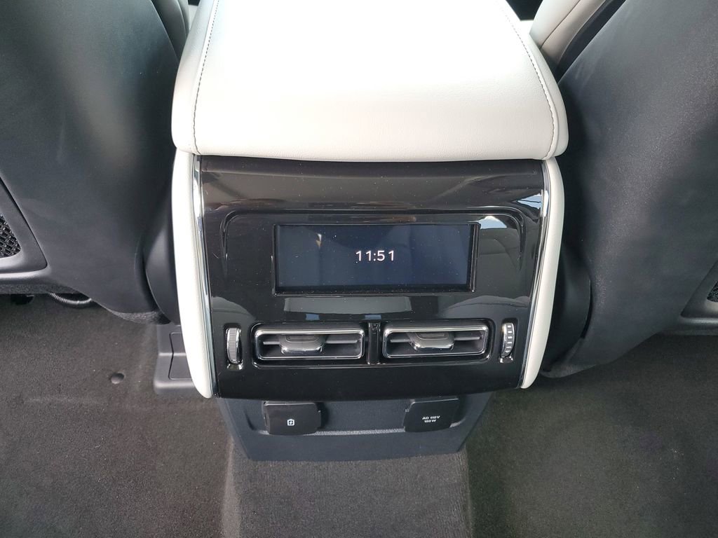 New 2026 Lincoln Aviator Reserve w/ Jet Appearance Package RWD image 13