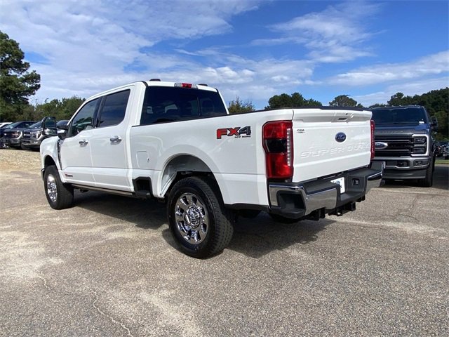 New 2026 Ford F350 4x4 Crew Cab Super Duty image 4