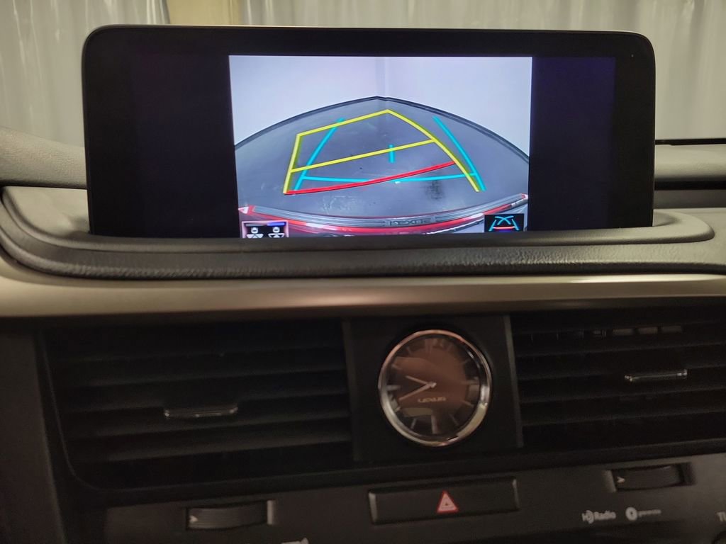 Used 2021 Lexus RX 350L Premium w/ Premium Package image 18