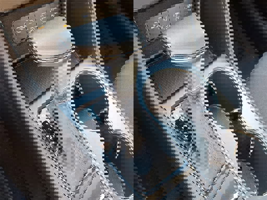 Certified 2025 Hyundai Sonata SE image 11