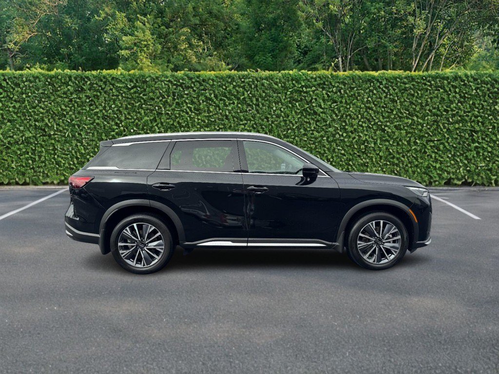Used 2026 INFINITI QX60 Luxe w/ Cargo Package AWD/4WD image 2