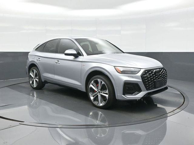 Used 2024 Audi Q5 2.0T Prestige w/ Prestige Package AWD/4WD image 1