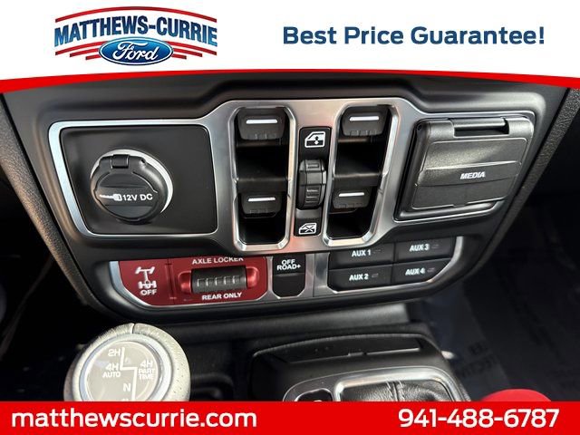 Used 2026 Jeep Gladiator Mojave AWD/4WD image 21