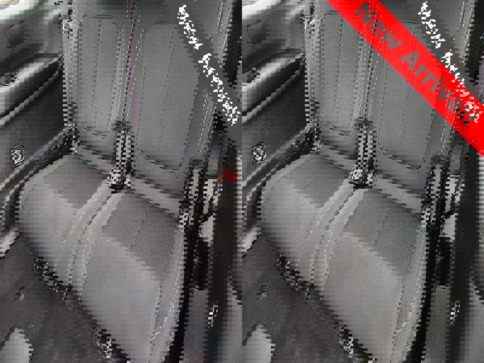 Used 2024 Jeep Grand Cherokee L Laredo image 31