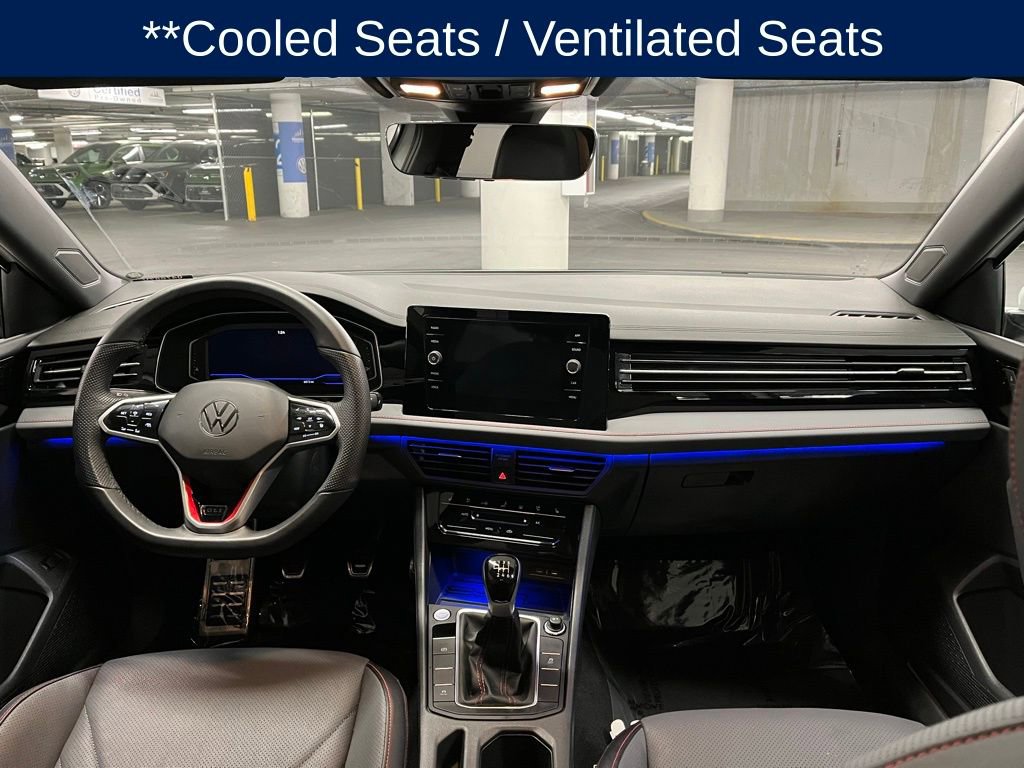 Used 2025 Volkswagen Jetta GLI Autobahn image 7
