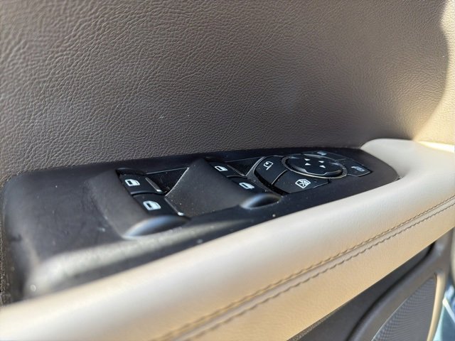 Used 2023 Lincoln Nautilus Reserve image 12