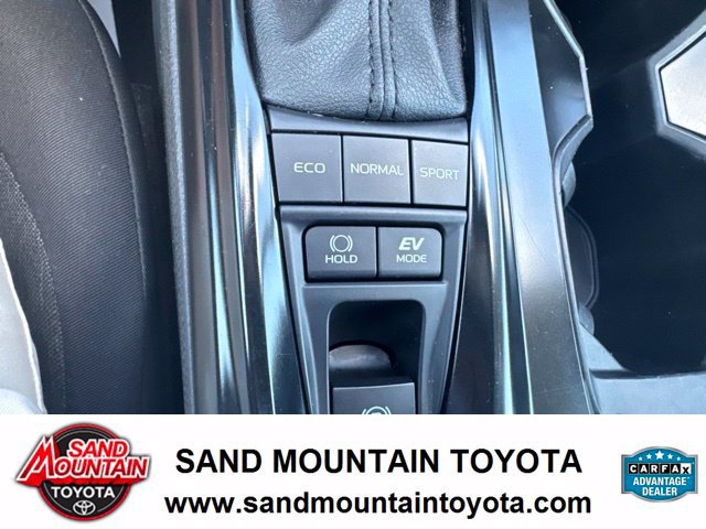Used 2026 Toyota Camry LE FWD image 18