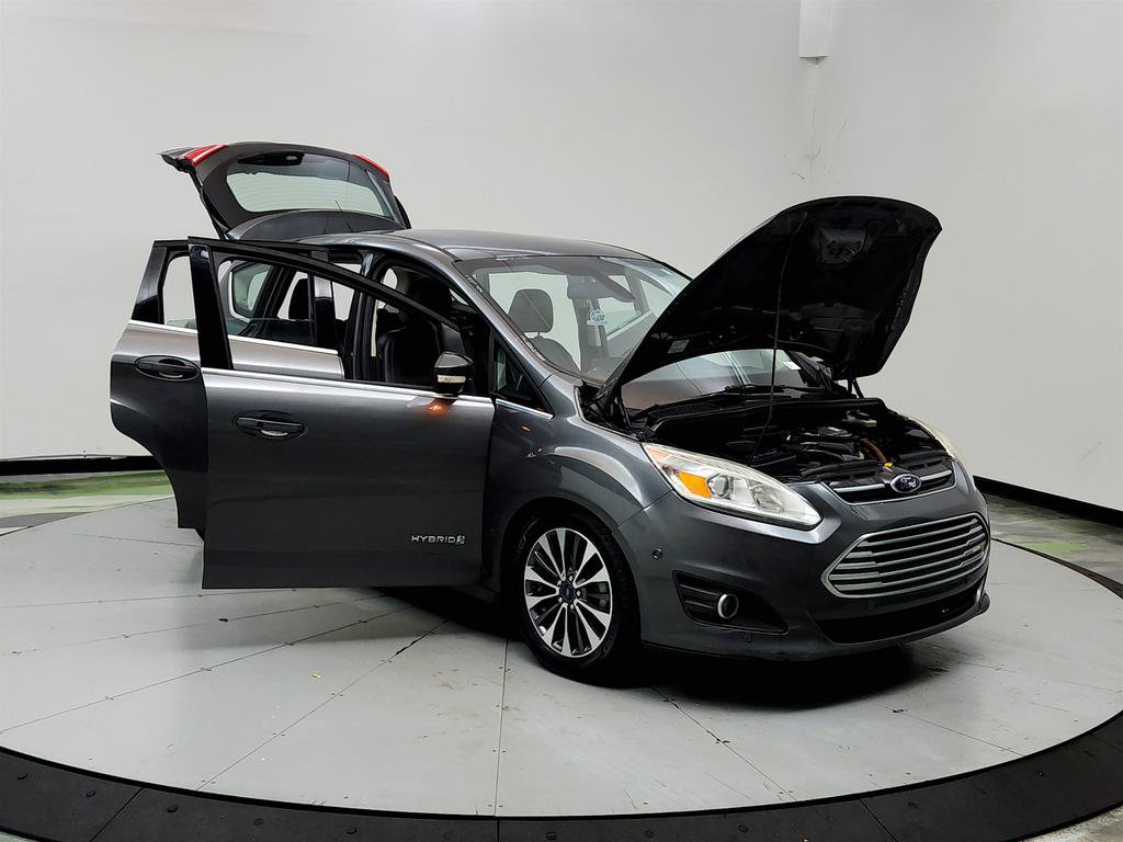 Used 2017 Ford C-MAX Titanium w/ Equipment Group 301A FWD image 10