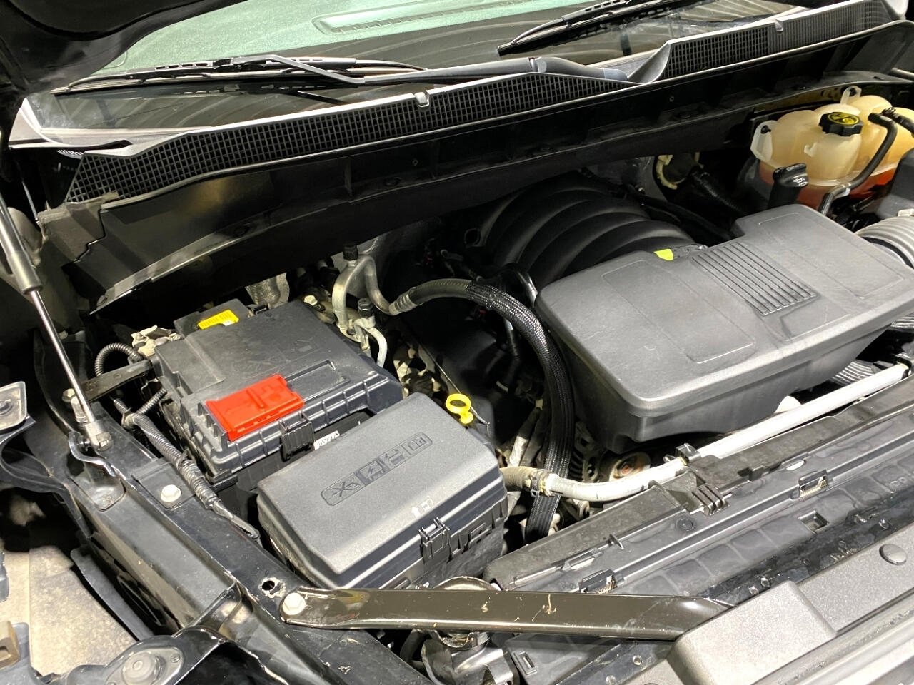 Used 2022 Chevrolet Silverado 1500 LT w/ Z71 Off-Road Package image 25