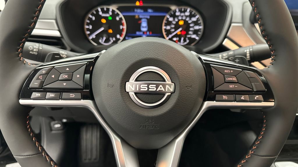 New 2026 Nissan Altima 2.5 SR w/ SR Midnight Edition Package AWD/4WD image 12