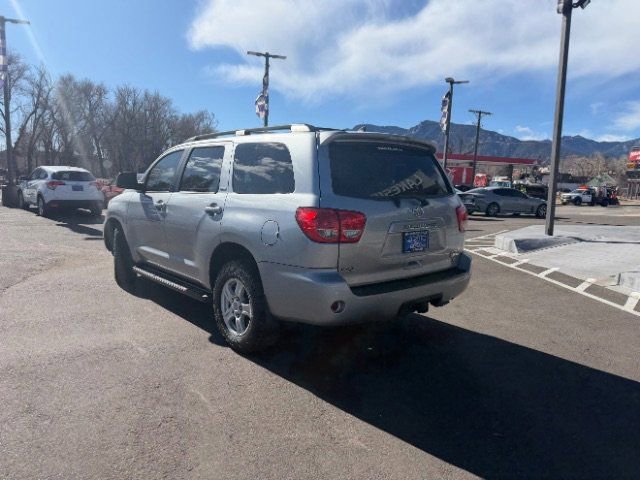 Used 2017 Toyota Sequoia SR5 w/ Premium Package AWD/4WD image 8