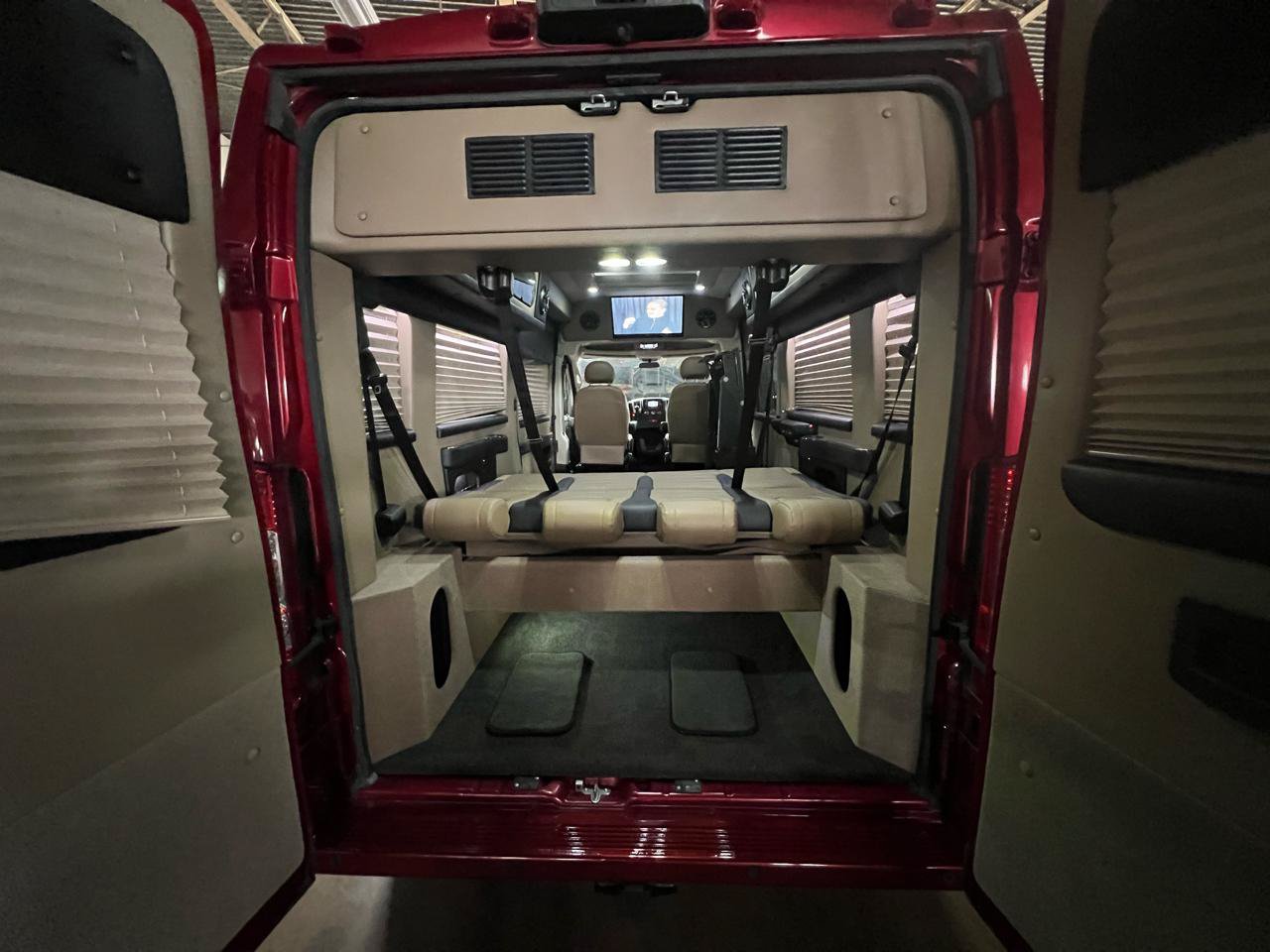 Used 2019 RAM ProMaster 2500 w/ Mopar Trailer Tow Group FWD image 57