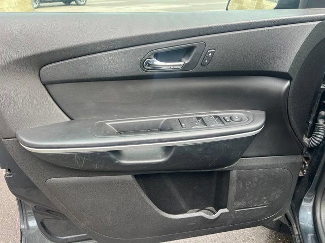 Used 2012 GMC Acadia SLE FWD image 22