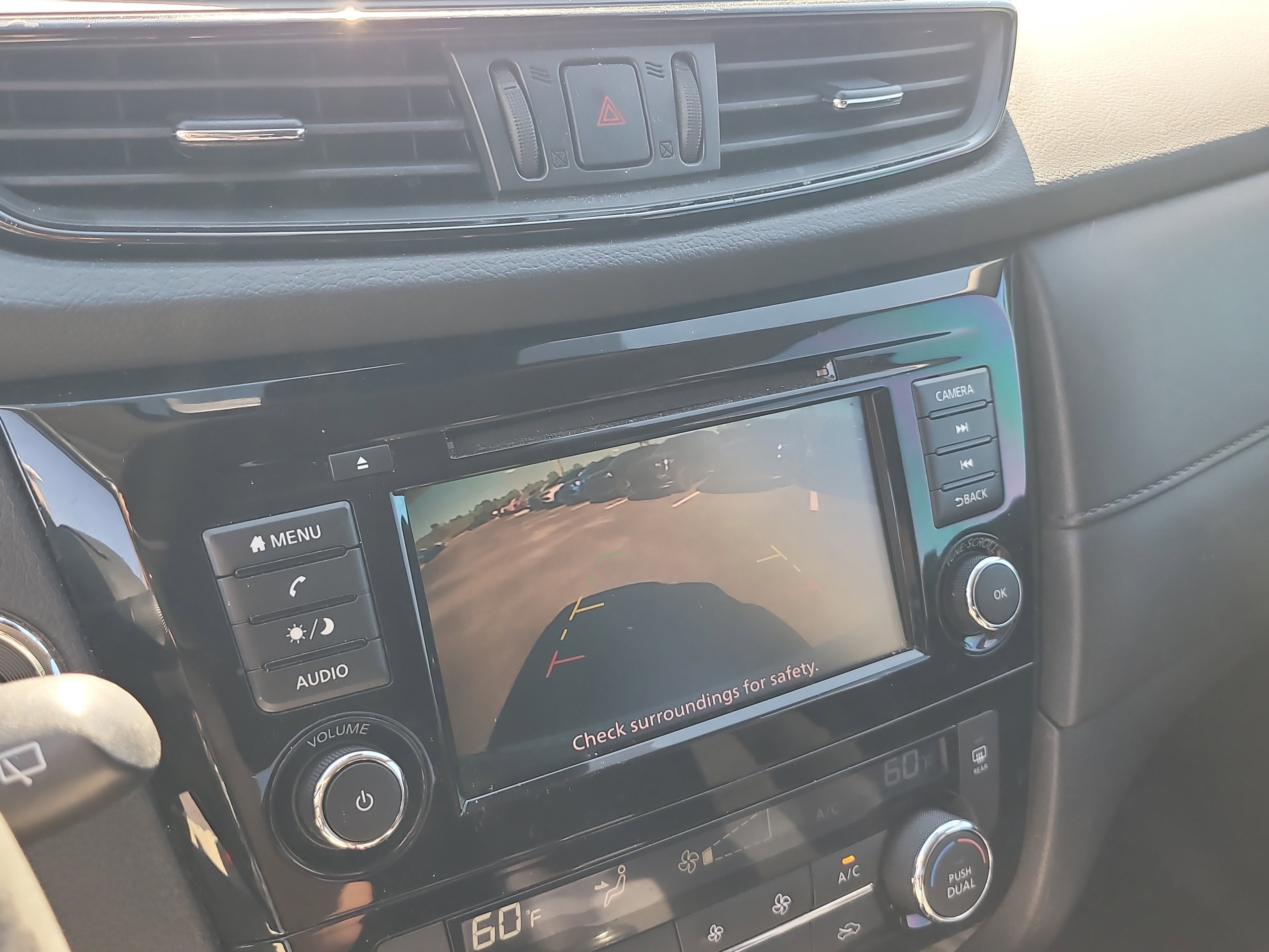 Used 2019 Nissan Rogue SV image 21