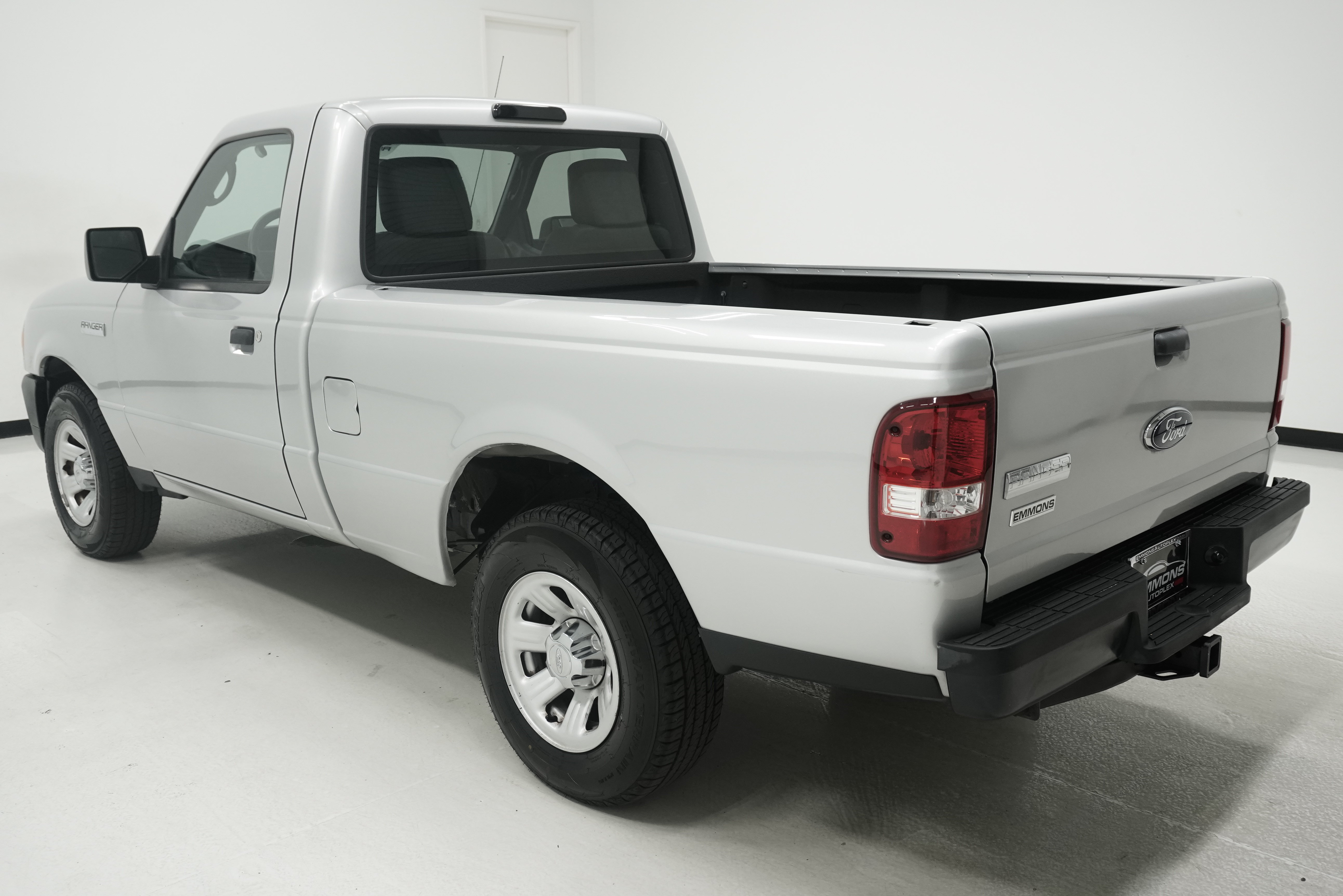 Used 2010 Ford Ranger XL RWD image 5