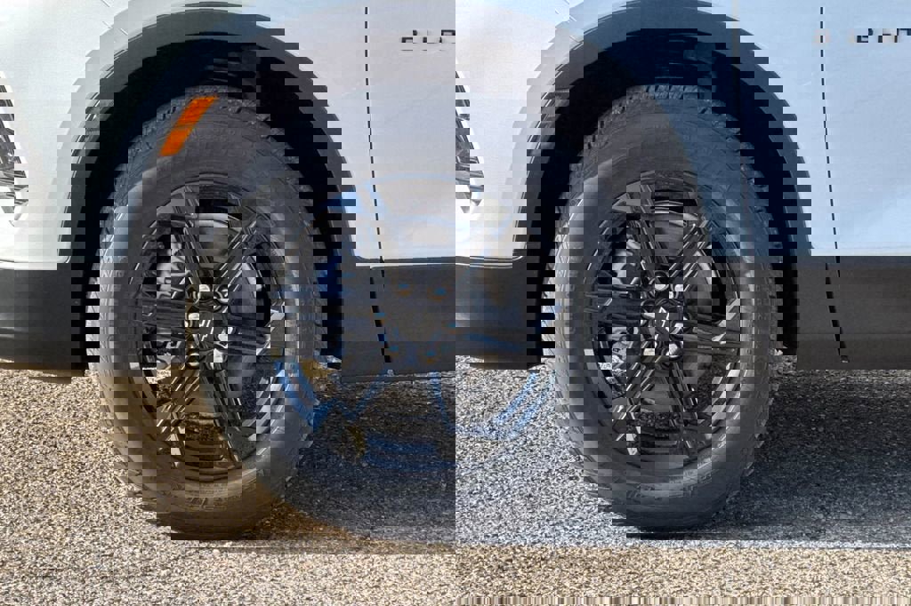 New 2026 Chevrolet Blazer LT w/ Midnight/Sport Edition image 25