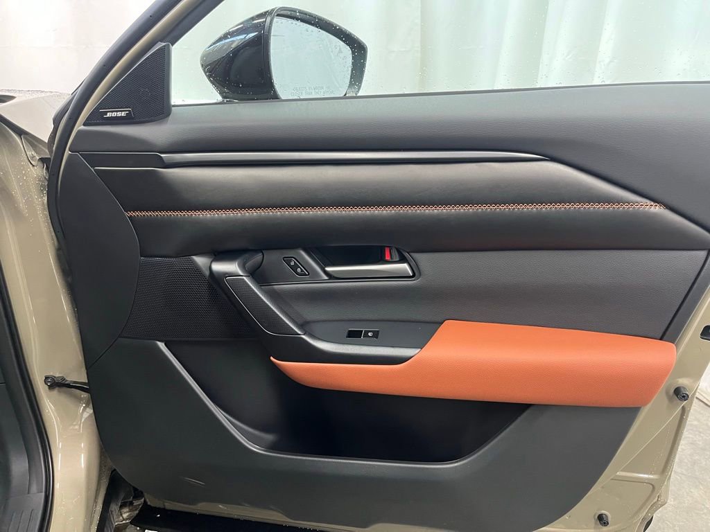 New 2026 MAZDA CX-50 Meridian Edition w/ Weather Package image 11