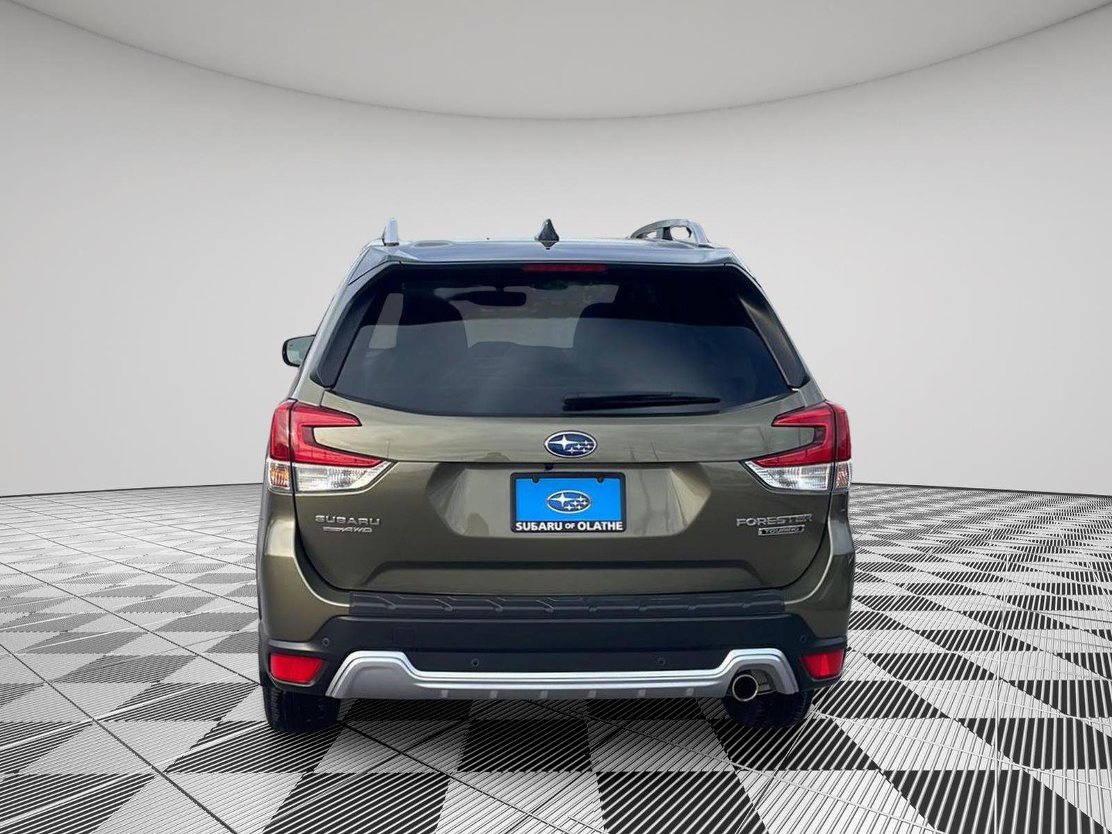 Certified 2024 Subaru Forester Touring w/ Pop Package 2 image 12