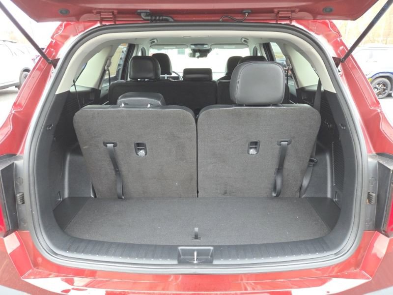 Used 2025 Kia Sorento S image 10