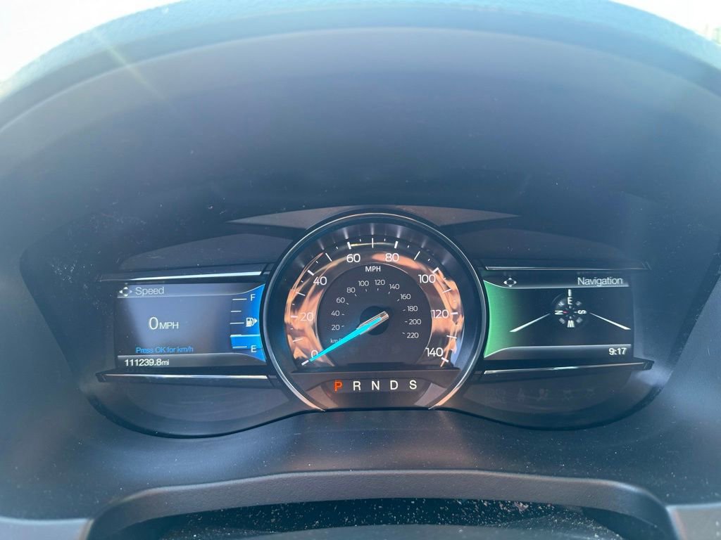 Used 2018 Ford Explorer XLT w/ Equipment Group 202A AWD/4WD image 11