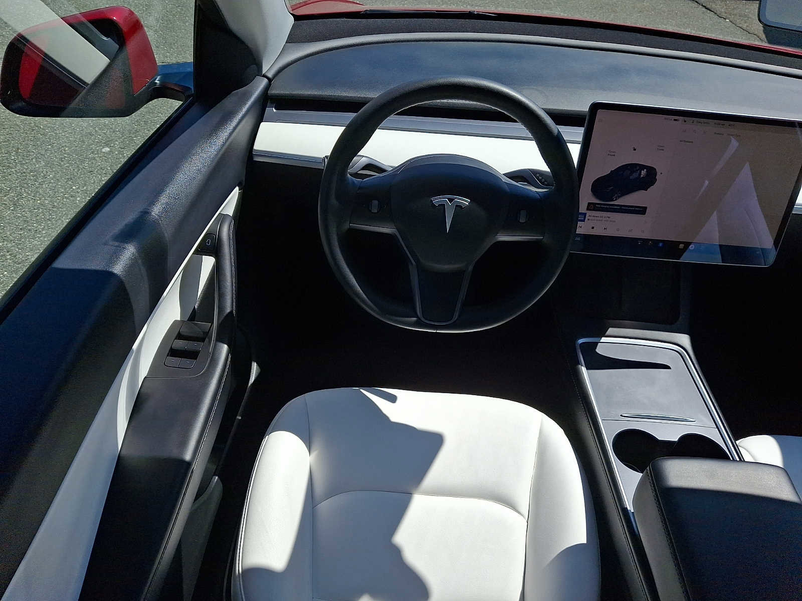 Used 2021 Tesla Model Y Long Range image 12