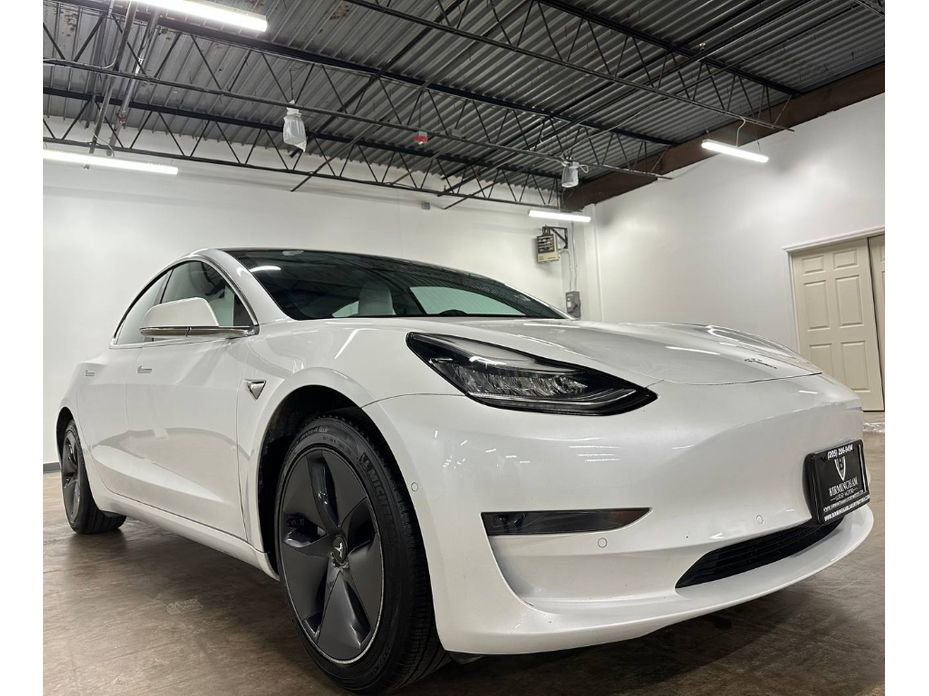 Used 2020 Tesla Model 3 Standard Range Plus image 6
