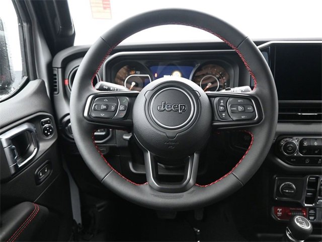 Used 2024 Jeep Wrangler Unlimited Rubicon w/ Capability Package image 12