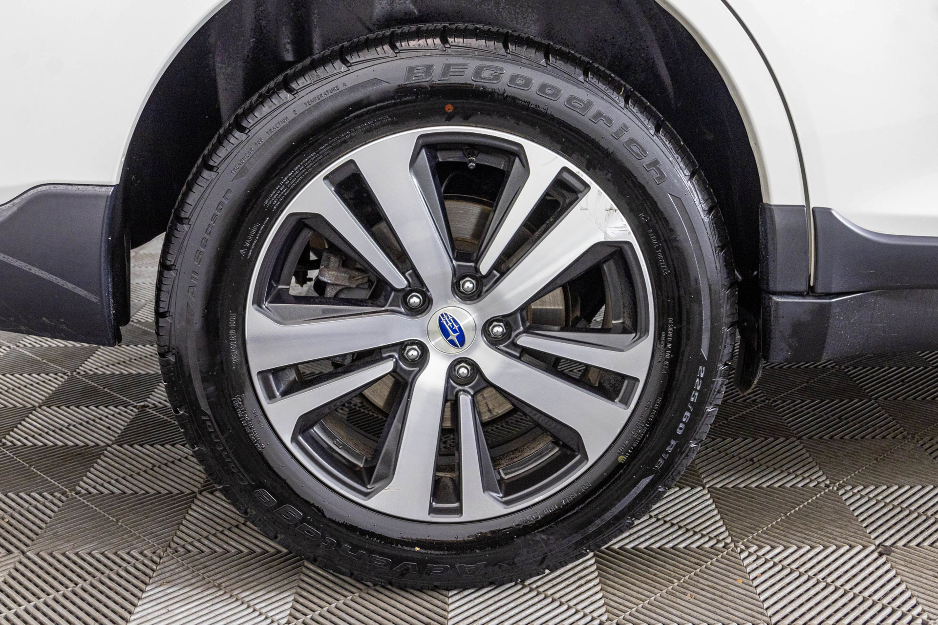 Used 2018 Subaru Outback 2.5i Limited AWD/4WD image 57