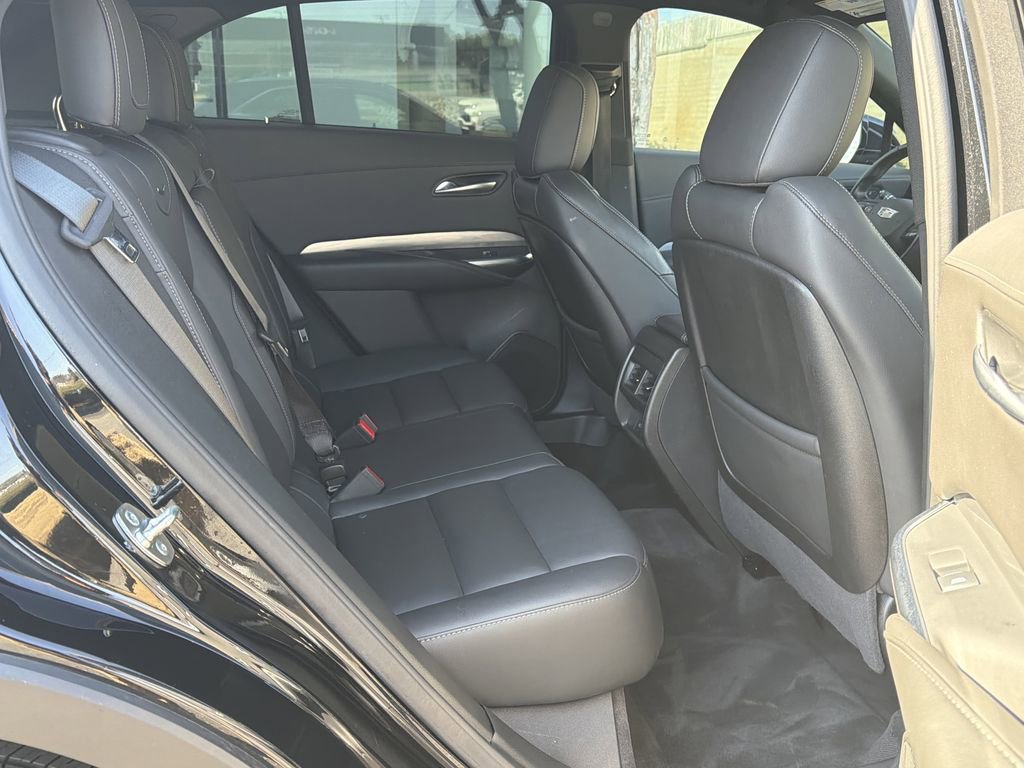 Certified 2025 Cadillac XT4 Premium Luxury image 15