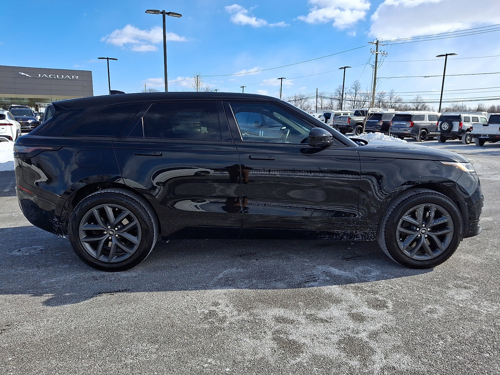 Used 2026 Land Rover Range Rover Velar Dynamic SE AWD/4WD image 7