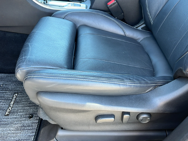 Used 2022 Subaru Ascent Touring w/ Popular Package #2A AWD/4WD image 15