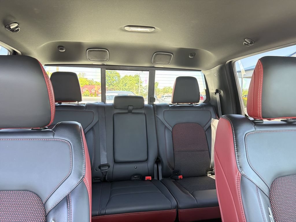 Used 2025 RAM 1500 Rebel w/ Rebel Level 1 Equipment Group AWD/4WD image 15