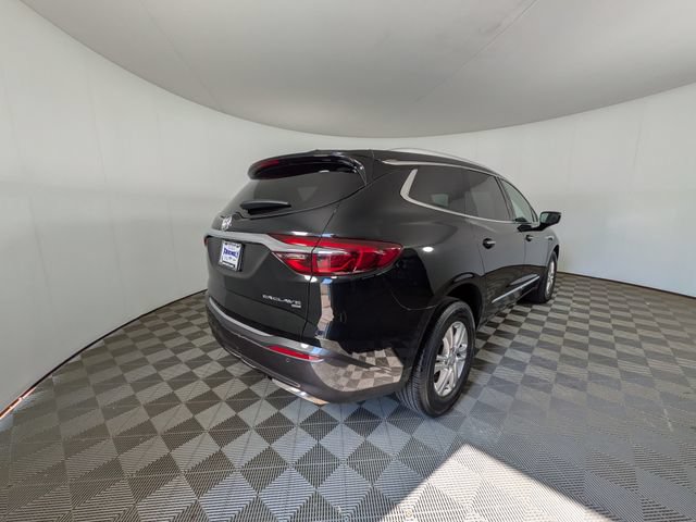 Used 2019 Buick Enclave Essence AWD/4WD image 3