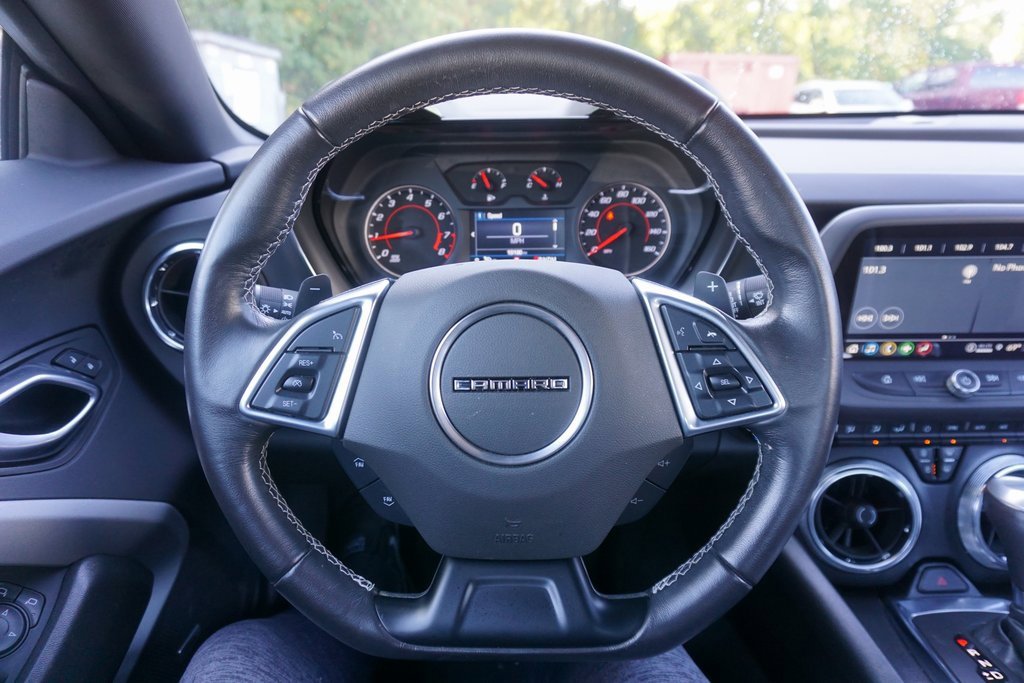 Used 2022 Chevrolet Camaro LT w/ Technology Package image 3