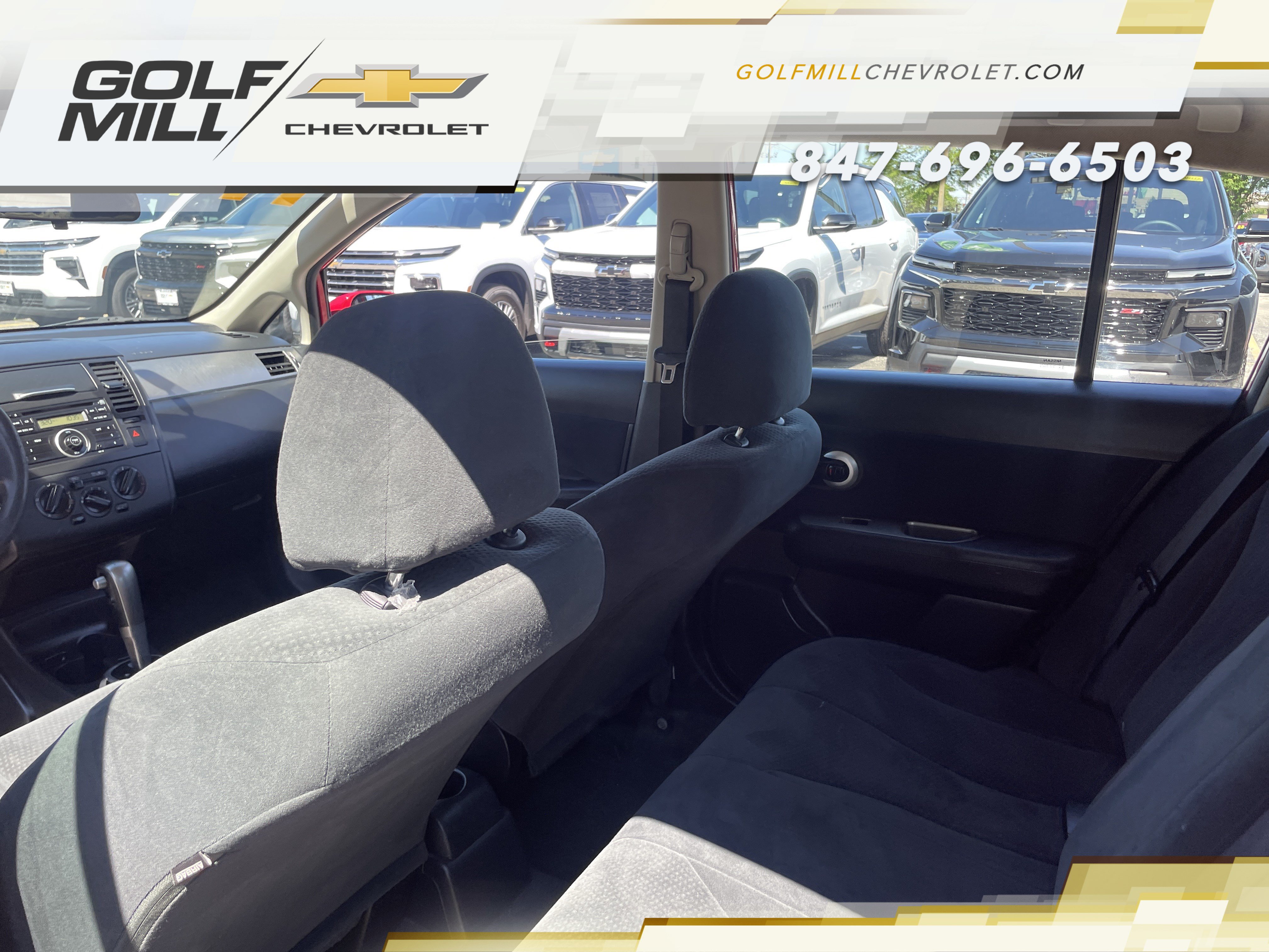 Used 2011 Nissan Versa 1.8 S FWD image 24
