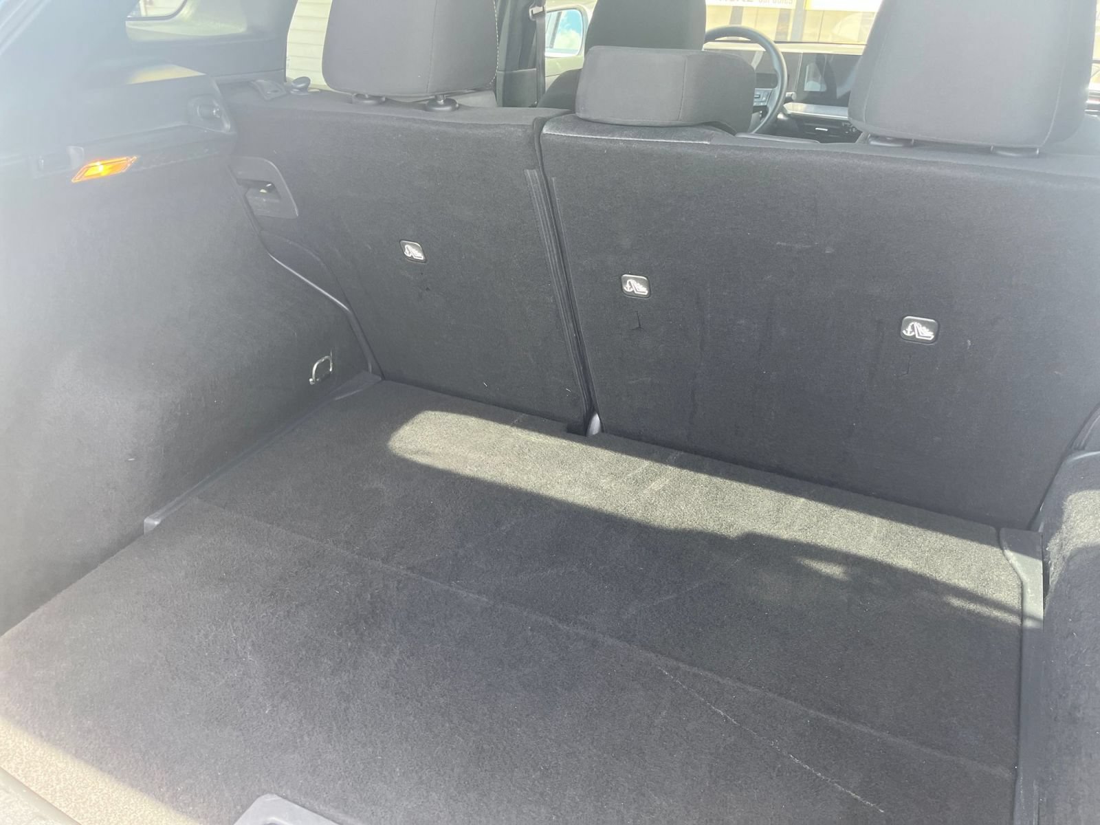 Used 2025 Nissan Kicks SV FWD image 28