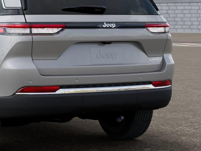 New 2026 Jeep Grand Cherokee Laredo X RWD image 15