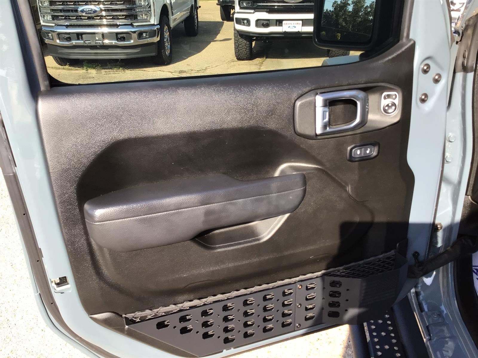 Used 2024 Jeep Wrangler Unlimited Rubicon AWD/4WD image 14
