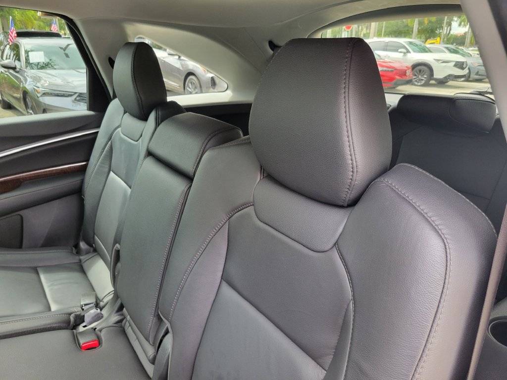Used 2020 Acura MDX FWD image 13
