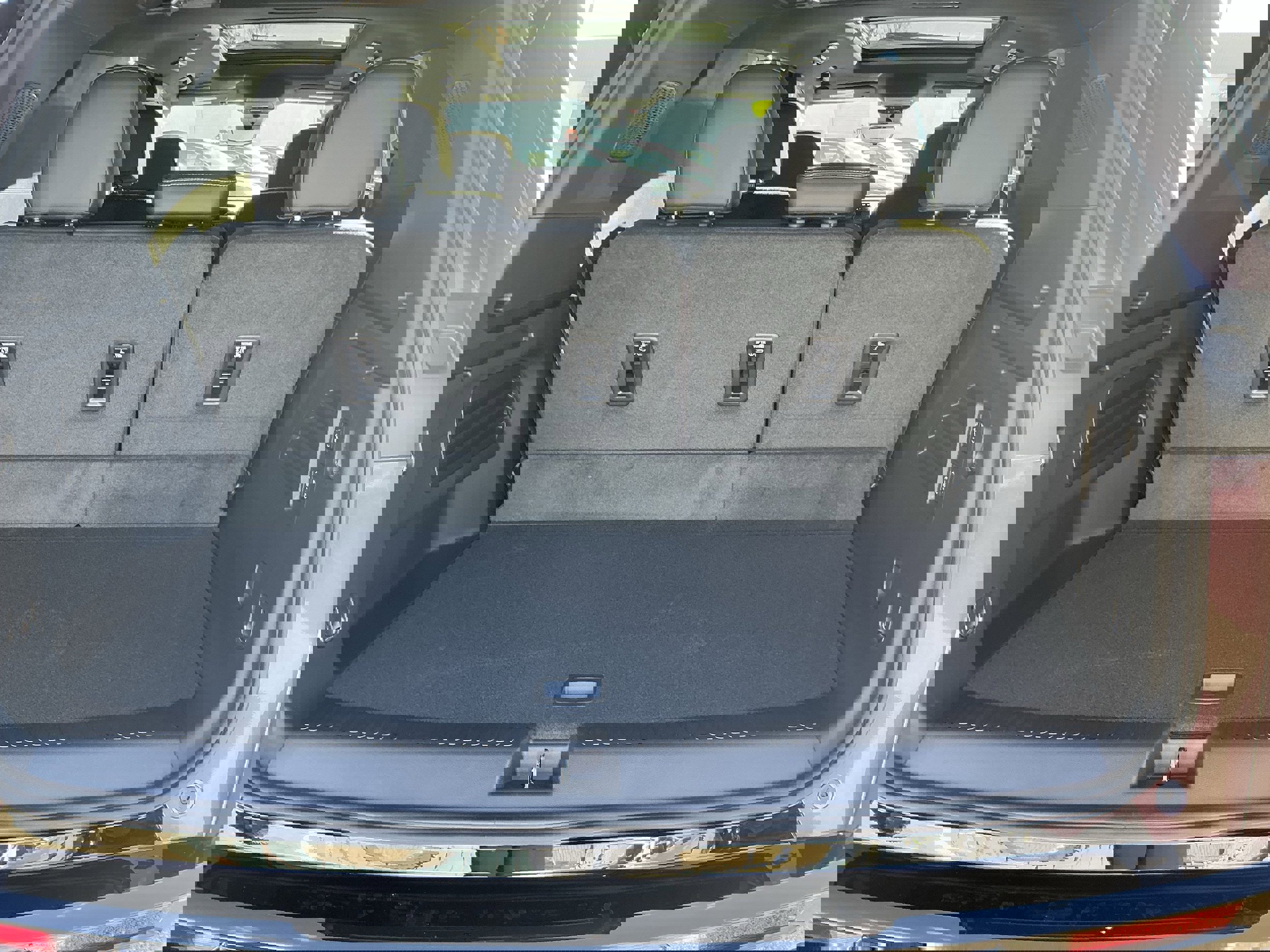 New 2026 Chevrolet Traverse High Country image 4