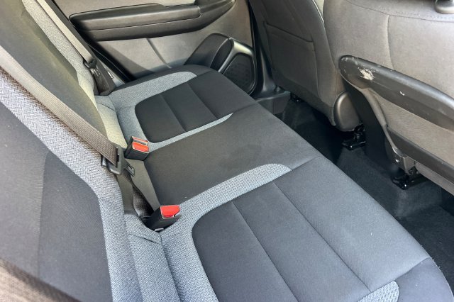 Used 2025 Chevrolet TrailBlazer LT FWD image 18
