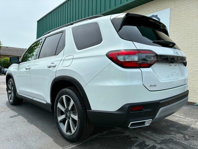 Used 2023 Honda Pilot Elite image 7