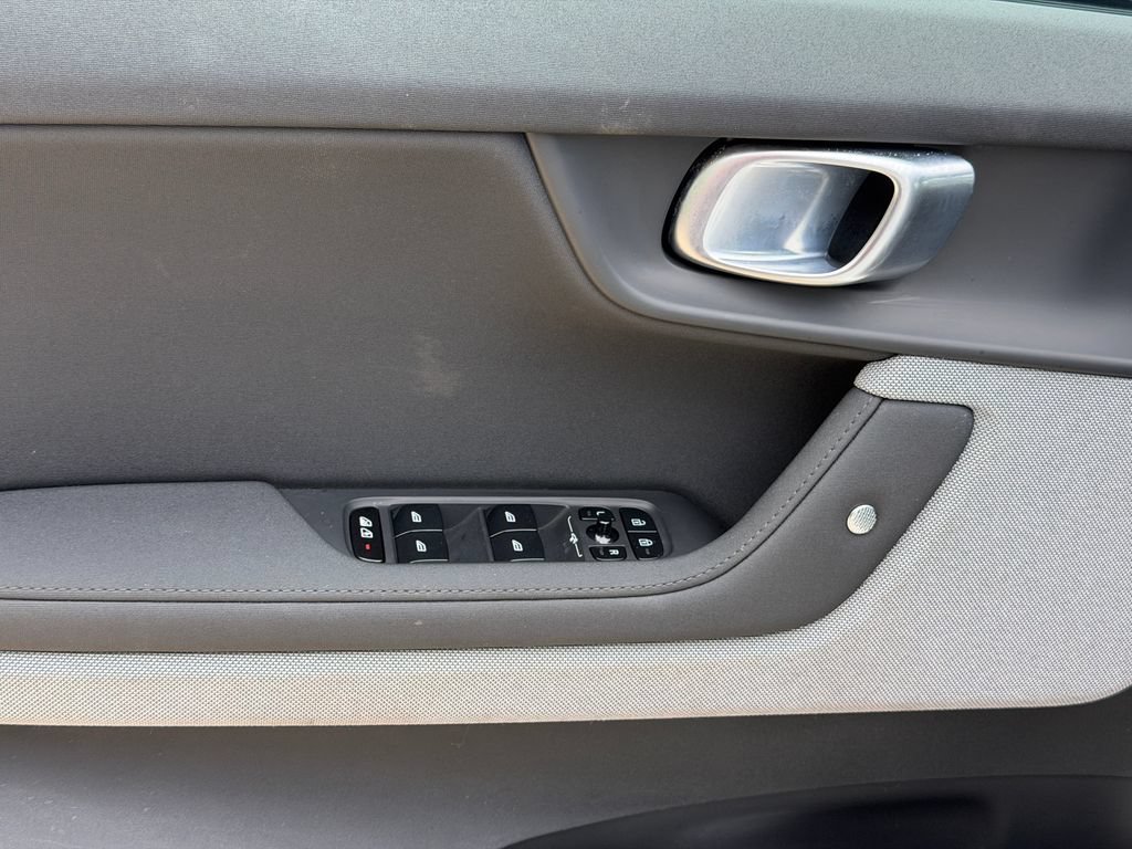 Used 2023 Polestar Polestar 2 w/ Pilot Pack AWD/4WD image 10